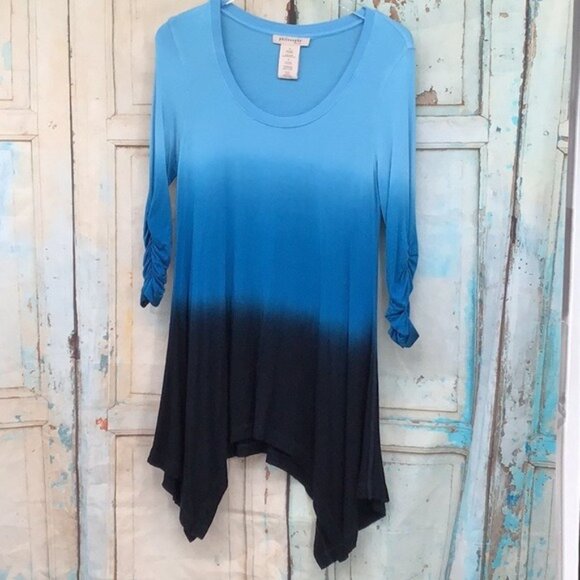Philosophy Ombre Blue & Black Dip Dye Asymmetrical Hem Tunic Top Ruched Sleeves - Picture 1 of 5